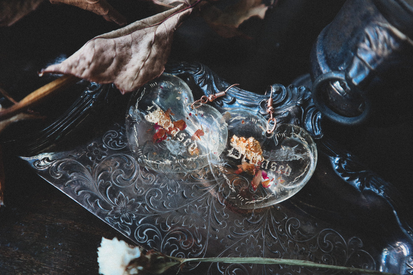 Heart barbwire earrings