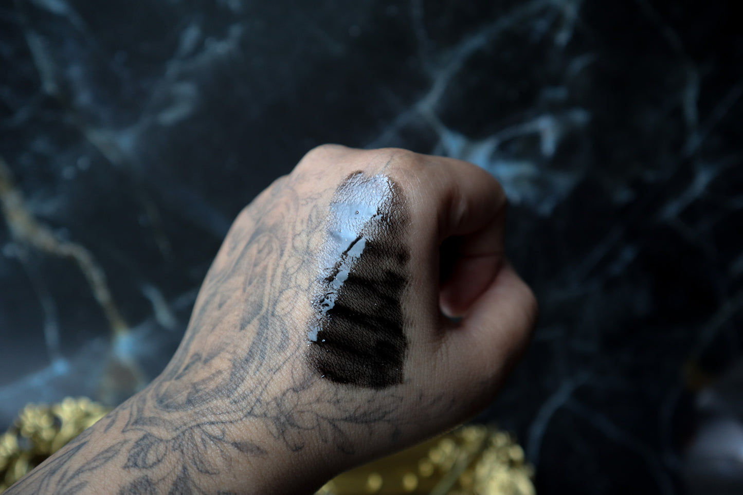 Lady Maria 🖤 Maiden's Tears - Healing lip oil