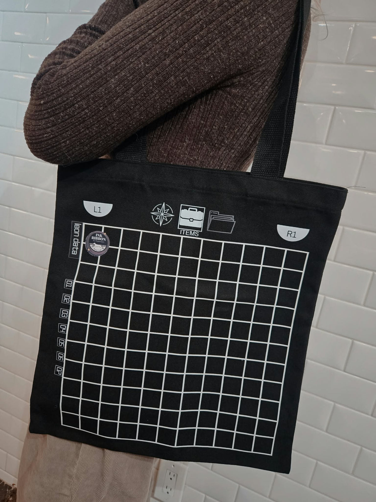 Leon Requiem inventory tote bag